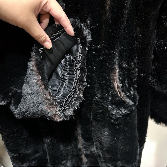 Reserved - Picture 11 of 14